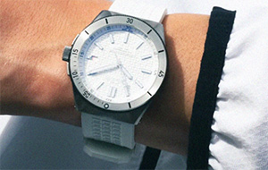 Самые интересные и необычные наручные часы в мире: дорогие и доступные модели