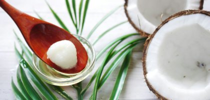 Польза кокосового масла для волос и правила применения
