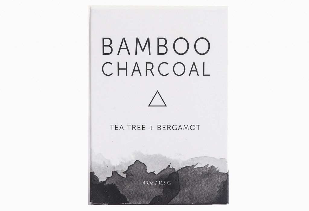 Мыло Bamboo Activated Charcoal Soap от Herbivore Botanicals ($10)