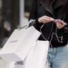 Как правильно тратить деньги на дизайнерские вещи