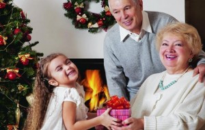 Что подарить бабушке и дедушке на Новый год