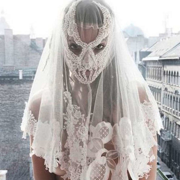 Самые смешные, ужасные и нелепые свадебные платья — фото ...

