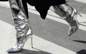 Как носить горячие тренды, если вам уже не двадцать?