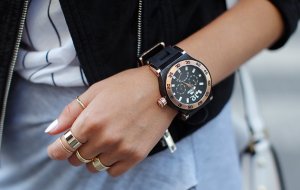Женские наручные часы: выбор без ошибок и сомнений