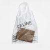 Спорный тренд: пластиковый пакет вместо сумки