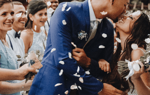 Свадебный бум – 2023: какие звезды нашли свое семейное счастье