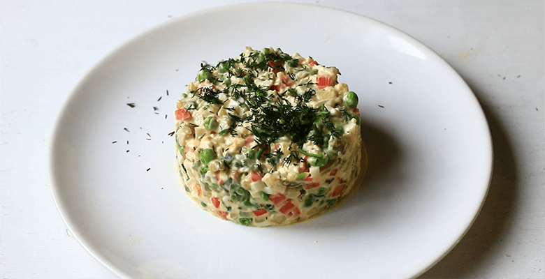Как приготовить салат оливье: рецепт SUNMAG