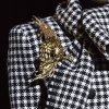 Носим броши как модели на показе Dolce &#038; Gabbana