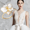 Самые красивые платья свадебных коллекций весны-лета 2020 и украшения к ним