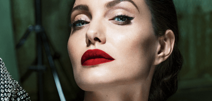 Анджелина Джоли отказалась играть в байопике Селин Дион