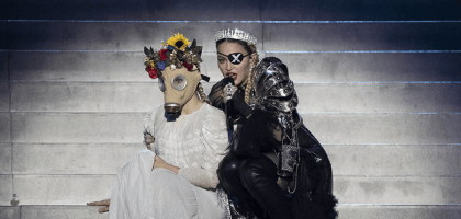 Мадонну критикуют за выступление на Евровидении
