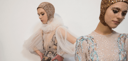 Платья, украшения и обувь как у балерины – самый нежный тренд сезона от Dior