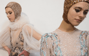 Платья, украшения и обувь как у балерины – самый нежный тренд сезона от Dior