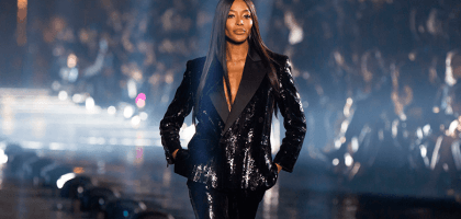 31 год спустя: Наоми Кэмпбелл закрыла показ Saint Laurent