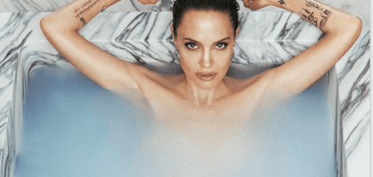 Анджелина Джоли принимает ванну на обложке Madame Figaro