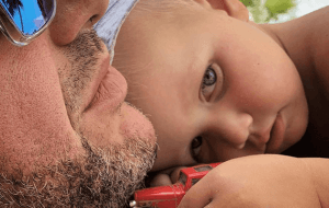 Максим Виторган общается с 3-летним сыном на таинственном языке