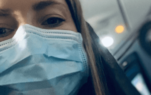 Гвинет Пэлтроу и Кейт Хадсон призывают защищаться от коронавируса масками