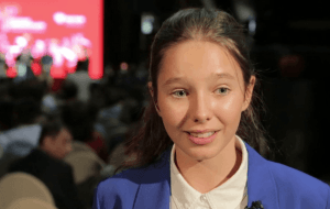 13-летняя дочь Юлии Началовой впервые спела на телевидении