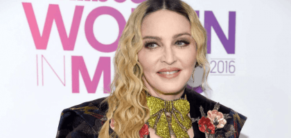 Певицу Мадонну ошибочно похоронили в Сети из-за смерти известного футболиста