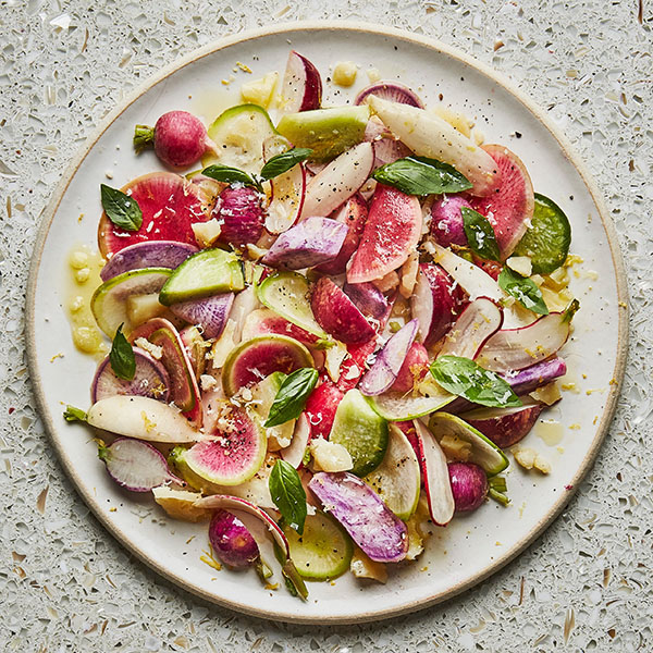 салат с дайконом и редиской