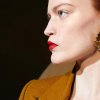 Saint Laurent и Schiaparelli придумали новые виды украшений на 2021 год