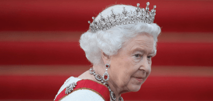 Елизавета II отказалась праздновать день рождения из-за смерти мужа