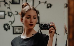 Как люди становятся нарциссами