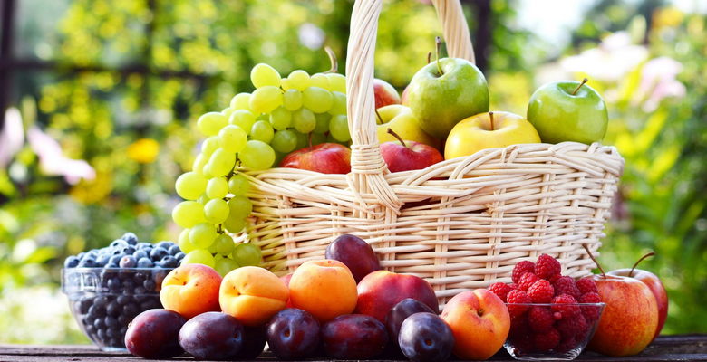 Нужно ли избегать фруктов в рационе при отказе от сахара