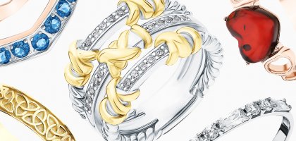 Тренд для новогодней ночи – надеть все крупные кольца сразу, как модели Temperley London и Ports 1961
