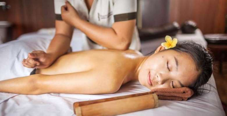 Балийский массаж: особенности процедуры, противопоказания