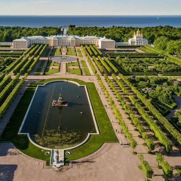 Петергофский парк