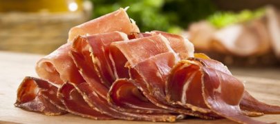 Прошутто: чем известен итальянский деликатес и как его готовят