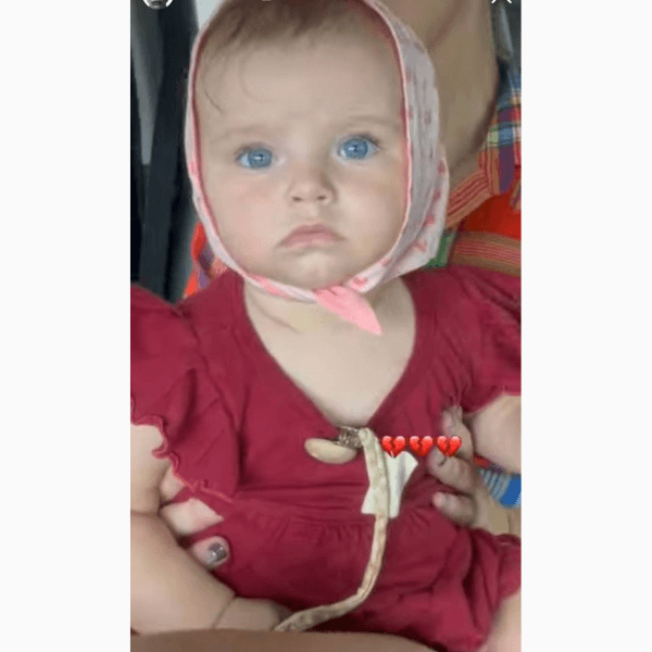 Алеся Кафельникова показала подросшую дочь