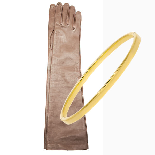 Длинные перчатки и браслеты – сладкая парочка аксессуаров этой осени и зимы