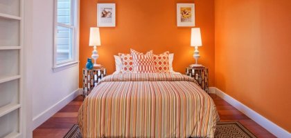 Оранжевая спальня в интерьере: особенности, фото, для каких стилей подойдет