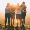 Как научиться проявлять заботу о родных и себе