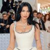 Дуа Липа выпустит коллаборацию с Versace