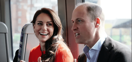 Кейт Миддлтон и принц Уильям прокатились на метро и посетили паб 