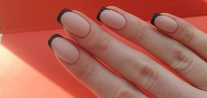 Матовый френч на короткие и длинные ногти: варианты дизайна с фото