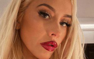 Кристина Агилера поделилась откровенным снимком