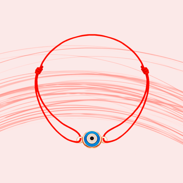 Что означает браслет с красной нитью и для кого он предназначен?