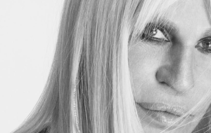 Донателла Версаче покинула пост креативного директора Versace