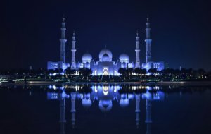 Стоит ли ехать в ОАЭ в августе?