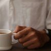 Как отстирать пятна кофе с белой одежды