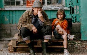 Что смотреть в кино на этой неделе: «Как стать миллионером», «Ровесник», «На деревню дедушке»