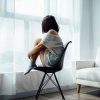 Весеннее обострение у девушек: что это и как проявляется?