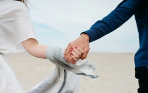 Брак по расчету: стоит ли выходить замуж?