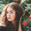 Работает ли игра в недоступность при знакомстве?