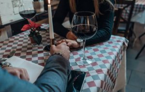 На что мужчины обращают внимание при знакомстве?