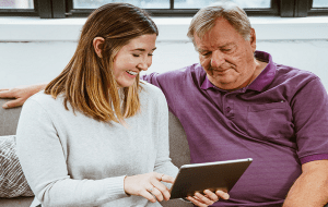 Дружба с разницей в возрасте: возможна ли и когда бывает?